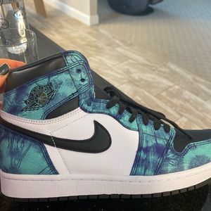 Nike Air Jordan 1 tie dye